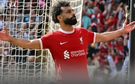 ليفربول يهزم توتنهام برباعية في الدوري الانجليزي .. محمد صلاح يسجل برأسيه