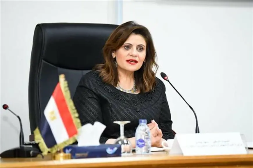 وزيرة الهجرة تعلن عن قيمة أوامر الدفع وتطمئن المستفيدين من مبادرة سيارات المصريين بالخارج