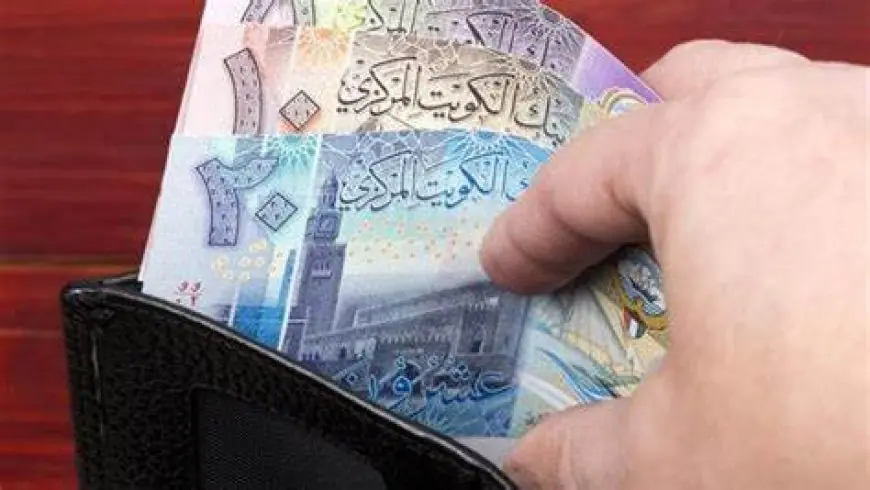 سعر الدينار الكويتي اليوم في السوق السوداء والبنوك الرسمية مقابل الجنية المصري الاثنين 27 مايو 2024