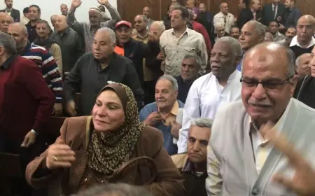 ليه الحكومة المصرية قررت تفرض رسوم جديدة على أصحاب المعاشات؟.. اعرف التفاصيل وقيمة الرسوم