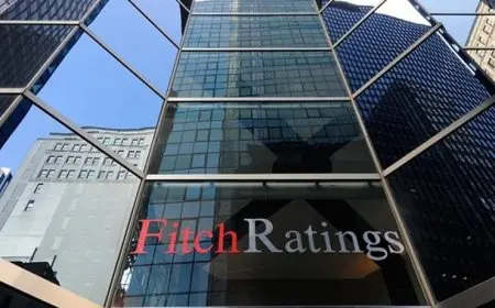 فيتش تتوقع زيادة تحويلات المصريين بالخارج لـ29 مليار دولار العام الجاري