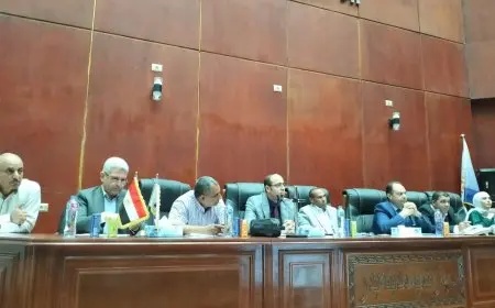 الإسكان: بيع محال تجارية بسكن موظفي العاصمة بمدينة بدر وسوهاج الجديدة