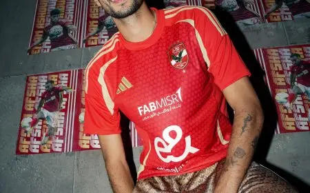 الأهلي يكشف عن قميصه الجديد لموسم 2024/2025.. لمسات ذهبية