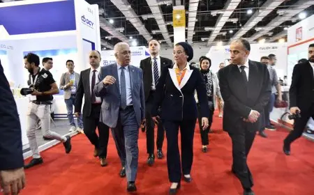 وزيرة البيئة تفتتح الدورة 16 لمعرض الشرق الأوسط الدولى للصناعات التحويلية