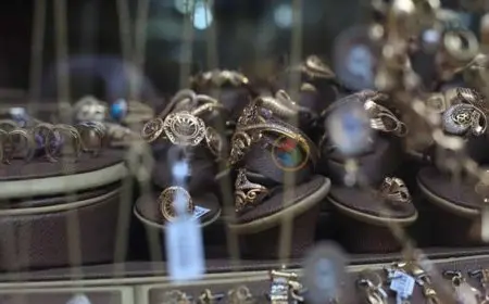 ماذا فعلت أسعار الذهب اليوم الأحد في مصر بمنتصف التعاملات؟