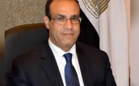 وزير الخارجية يزور جامع الشيخ زايد الكبير