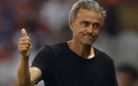 باريس سان جيرمان يُغري لويس إنريكي بعقد جديد