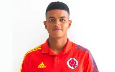 الاتحاد السعودي يتعاقد مع موهبة كولومبيا ويعيره إلى جدة
