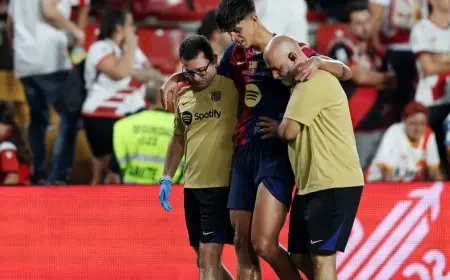 برشلونة يعلن غياب مارك برنال 12 شهراً بعد جراحة ناجحة بالركبة