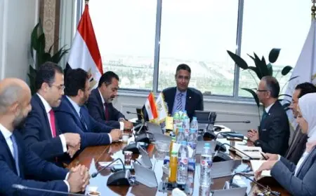 وزير التموين: توطيد التعاون مع الجهات المعنية لتعزيز المخزون الاستراتيجي وتطوير البورصة السلعية