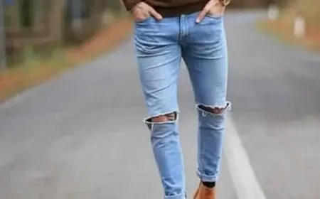 سعاد صالح توضح حكم ارتداء الشباب للبناطيل المقطعة