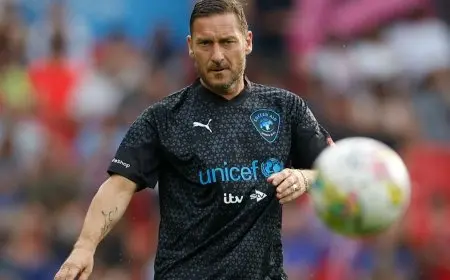 توتي منزعج من تجاهل روما له ومستاء من التعاقدات الصيفية