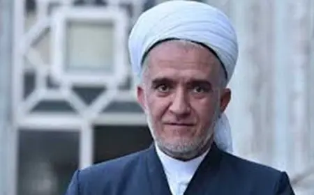 طعن مفتي طاجيكستان أمام مسجد في دوشانبي