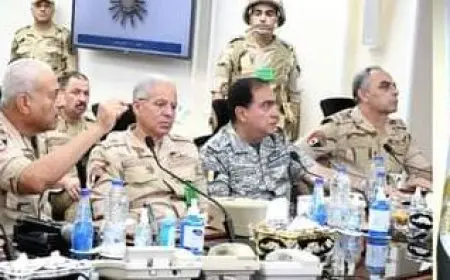 وزير الدفاع يشهد تنفيذ مشروع مراكز القيادة الاستراتيجي للهيئة الهندسية