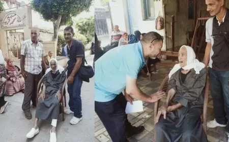 صابر بباوي صاحب الـ103 عامًا يخوض امتحان محو الأمية بالإسكندرية.. لديه 55 حفيدا