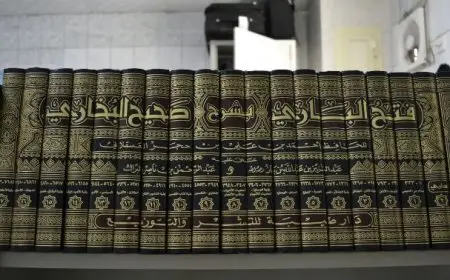 أحمد عمر هاشم لمنتقدي صحيح البخاري: أصح كتاب بعد القرآن