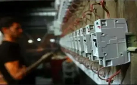 الكهرباء تستعد لعودة العمل بخطة تخفيف الأحمال خلال أيام