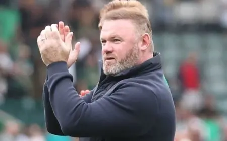 بعد 5 جولات.. روني يحقق فوزه الأول كمدرب في “تشامبيونشيب”