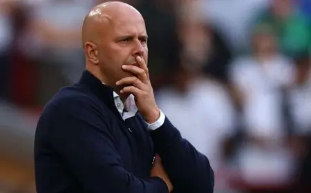 سلوت يقلل من نوتنغهام بوصف الخسارة منه بـ “النكسة الكبيرة”