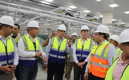 وزير قطاع الأعمال يتفقد الموقف التنفيذي للمصانع الجديدة بغزل المحلة