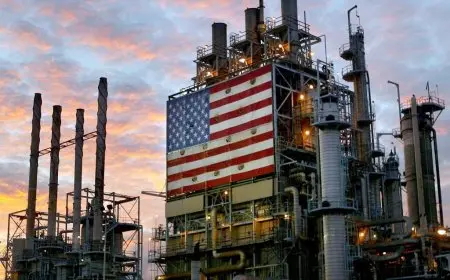 توقف 30% من إنتاج النفط في خليج المكسيك بسبب إعصار “فرنسين”