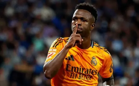 أسطورة ريال مدريد: فينيسيوس يرمي الحجارة على منزله