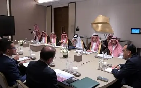رئيس الوزراء يعتذر للسعوديين عن نقل البيروقراطية من مصر إلى المملكة