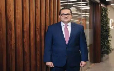 فهم عميق للأسواق الدولية.. من هو إسلام ذكري العضو التنفيذي بمجلس إدارة بنك CIB؟