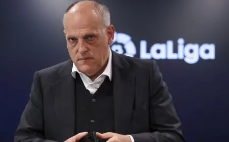 تيباس يطالب رابطة الدوري الإنجليزي بمعاقبة مانشستر سيتي