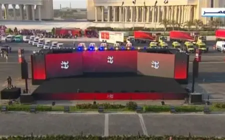 رئيس الوزراء يشاهد فيلما تسجيليا عن مبادرة بداية جديدة لبناء الإنسان