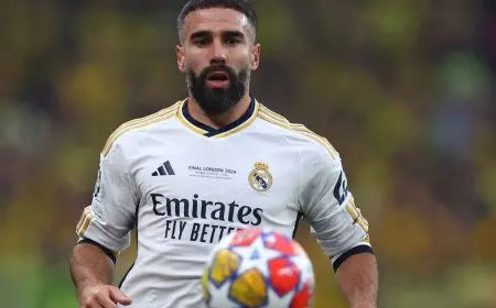 كارفاخال يعتذر لجماهير ريال مدريد عن سوء الأداء أمام شتوتغارت