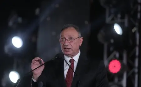 محمود الخطيب يصل اتحاد الكرة لحضور اجتماع رابطة الأندية