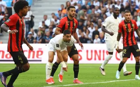 رغم “البداية الصعبة”.. مدرب نيس يشيد بالمصري عبد المنعم