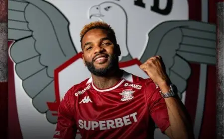 مفاجأة.. بوبيندزا يواجه صعوبة في الحصول على تصريح العمل بسبب الزمالك