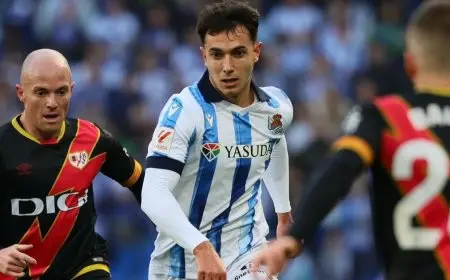 زوبيميندي يغيّر موقفه وينتظر عرضاً جديداً من ليفربول