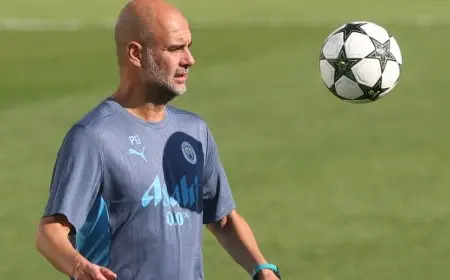 جوارديولا “لن يخوض ألعاباً ذهنية” ضد أرسنال قبل مواجهته سيتي