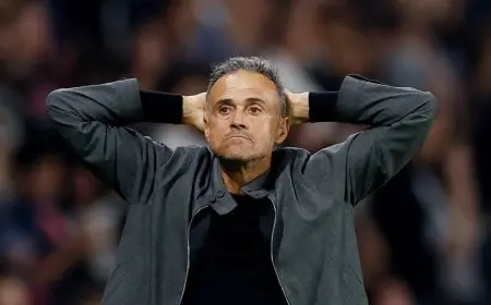 لويس إنريكي “سيظلم” لاعبي باريس سان جيرمان