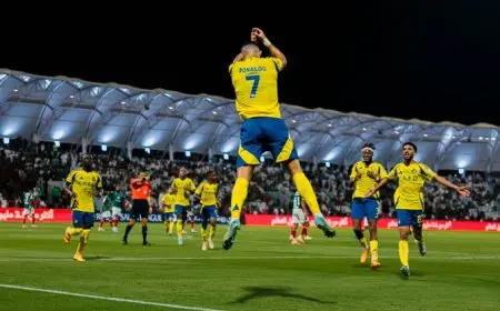 النصر يكتسح الاتفاق بثلاثية في الدوري السعودي