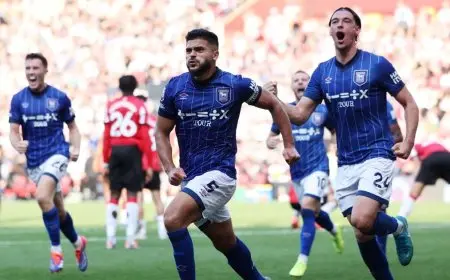 المصري سام مرسي يفتتح أهدافه في الدوري الإنجليزي الممتاز