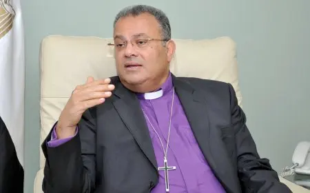 رئيس الطائفة الإنجيلية بمصر ينعى والدة وزير الداخلية