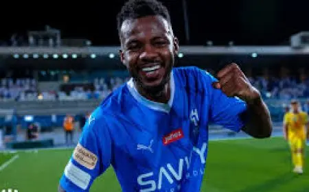 مفاجأة.. تطورات إصابة مدافع الهلال في الكلاسيكو ومدة الغياب