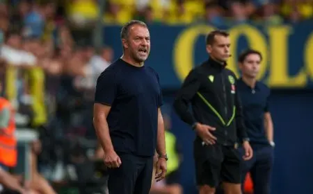 فليك: فخور جداً ببرشلونة.. وإصابة تير شتيغن خطرة