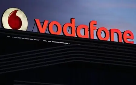 بعد العطل.. عودة شبكة فودافون بشكل تدريجي لبعض العملاء- صور