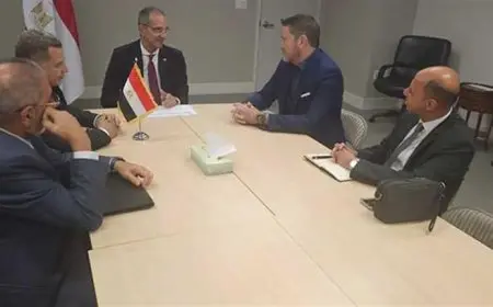 وزير الاتصالات يبحث مع تريلكس الأمريكية الاستثمار فى مصر فى مجال التعهيد
