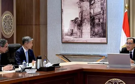 رئيس الوزراء: سعيد بوضع حجر الأساس للمرحلة الثانية من مجمع هايير الصناعي