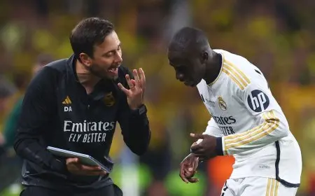 أنشيلوتي يعلّق على تمديد عقد فيرلان ميندي مع ريال مدريد