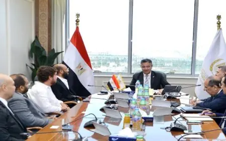 وزير التموين يعقد اجتماعاً مع شركة مكسب في إطار التعاون مع القطاع الخاص.