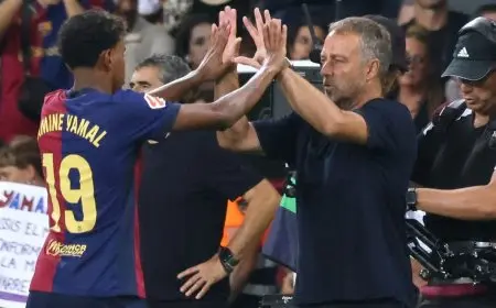 هل لامين يامال هو الأفضل في العالم؟.. مدرب برشلونة فليك يُجيب