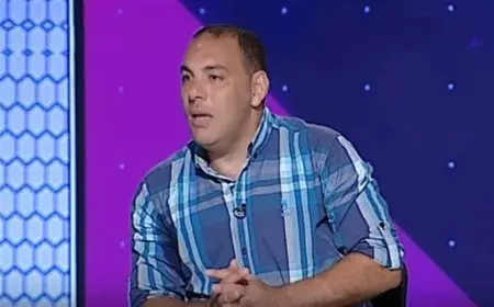 نصحناك بممارسة مهنة تانية.. هل قصد أحمد بلال شريف إكرامي في هجومه؟