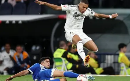 هل أصيب مبابي بمواجهة ريال مدريد وألافيس؟